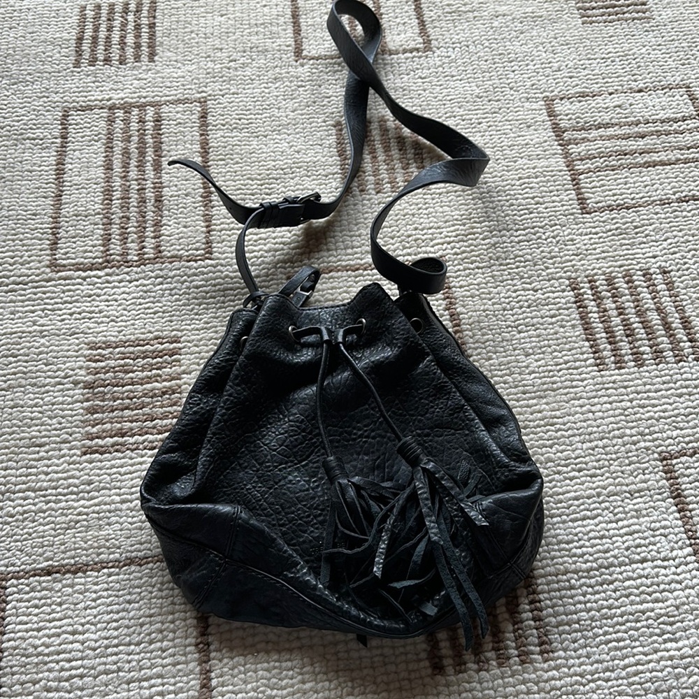 Black bucket bag